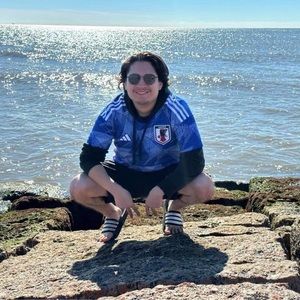 Meet your Posher, Robin